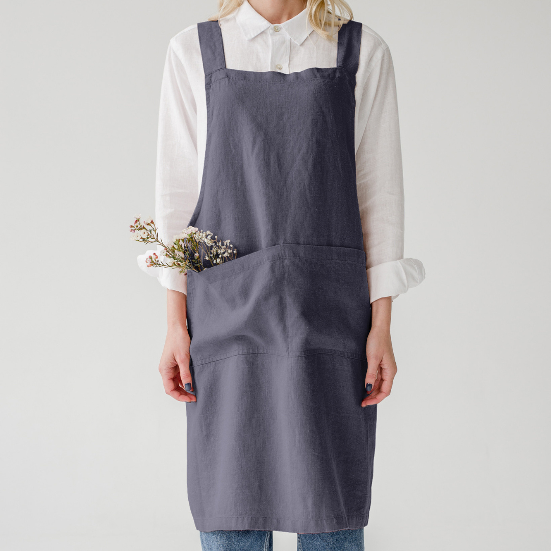 Gift Box "Home for the Holidays" - Apron, Mixing Spoons, Maple Syrup, Pancake Mix, Tea Towel and Candle