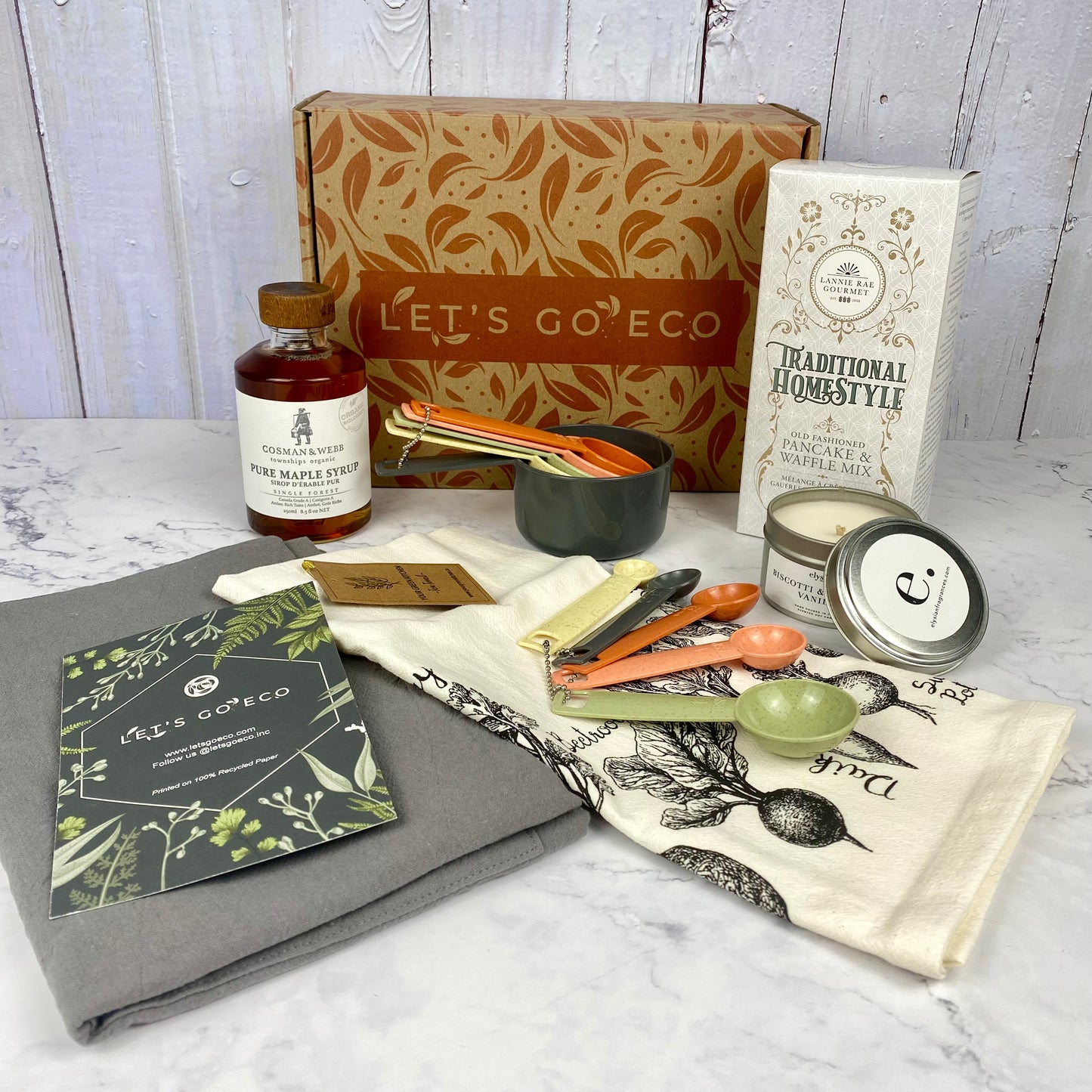 Gift Box "Home for the Holidays" - Apron, Mixing Spoons, Maple Syrup, Pancake Mix, Tea Towel and Candle