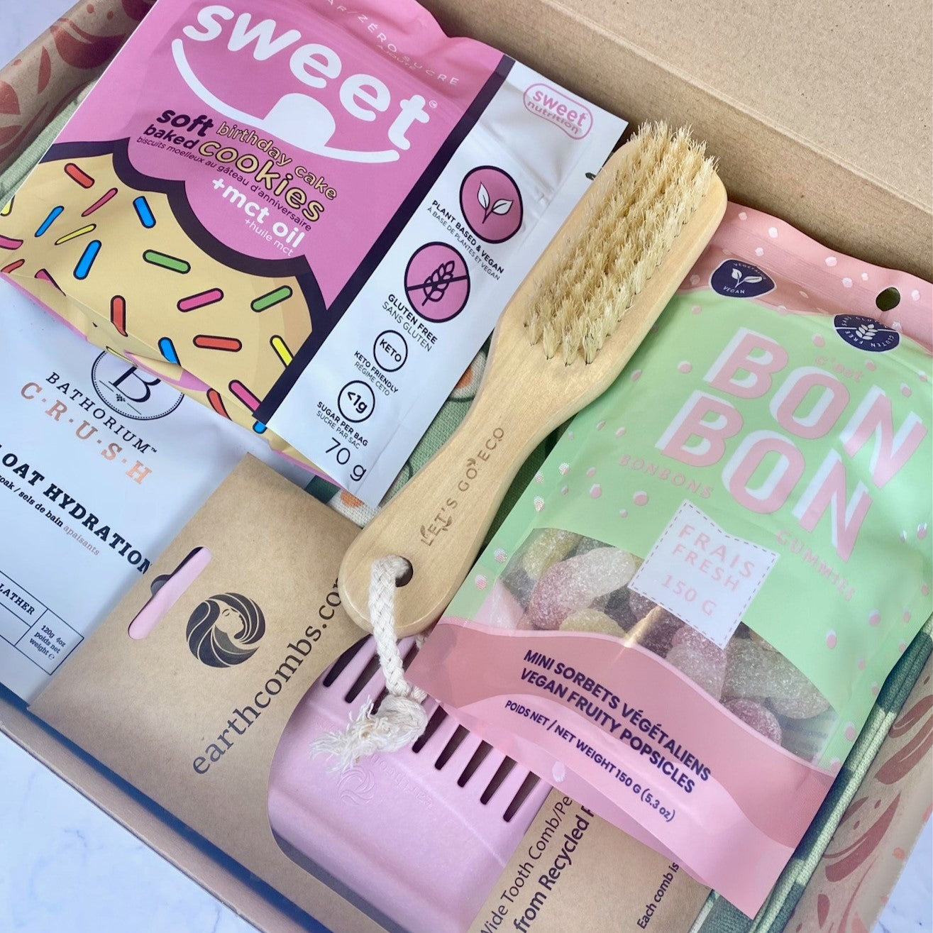 Gift Box "Happy Birthday" - Tote Bag, Bath Soak, Comb, Foot Scrubber, Cookies & Gummies